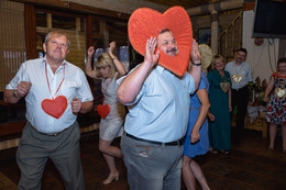 Three Colors: Red / ***