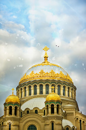 Kronstadt Naval Cathedral / ***