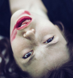 Alyona / ***