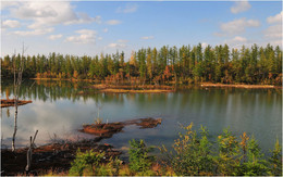 Autumn Lake / ***