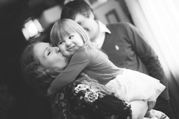 Children&#39;s happiness / ***