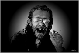 Smile and the world will smile to you! / ***