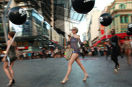 Defile in Brisbane / ***