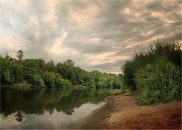 Finding Silence / ***