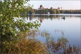 Vvedenskoe Lake / ***
