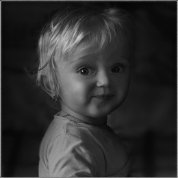 Portrait of daughter / ***