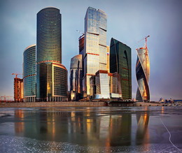 Moscow City / ***