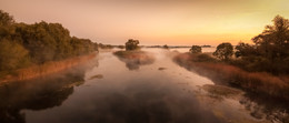 Misty vistas of the island ... / ***