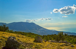 Study with a view of Demerdzhi. / ***