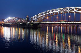 Bolsheokhtinsky Bridge / ***