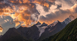 Morning Cheget / http://www.youtube.com/watch?v=cloWVVHfMzQ