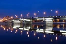 Novospassky bridge / ***