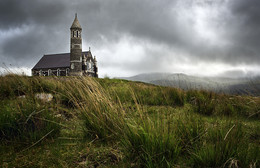 Money Beg / The church of the Sacred Heart at Money Beg (Donegal / Ireland)