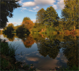 ... in a quiet evening by the river ... / ***