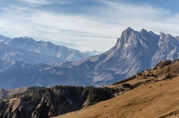 View Caucasian ridge from the pass-Tsorrey Loam / ***