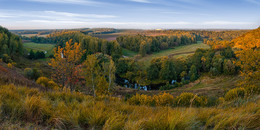 One autumn day. / ***