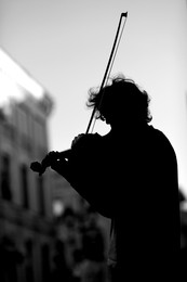 Where is the street where this house / ***