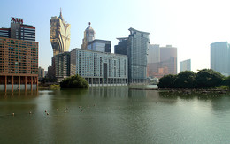 Morning Macau / ***