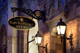 Antikt / ***