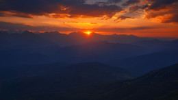 Dawn / ...