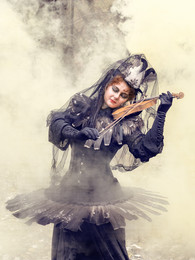 Dreams Dark Sorceress / ***