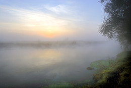 Dawn misty ... 2 September. / ***