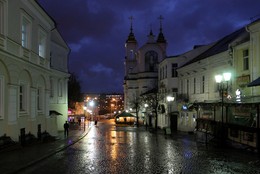 During rain in Vitebsk / ***
