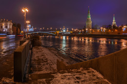 Sofia Embankment Pier. / ***