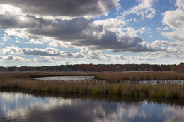 * ... in the river ... look clouds * / ***