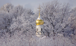 Temple-chapel of St.. Basil the Great / ***