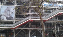 Pompidou Center / ***