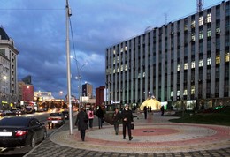 City, autumn, evening, fountain / ***