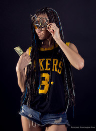 Girl with denyushku / ***