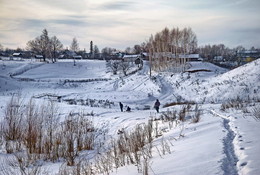 Home. On the fresh snow. / ***