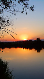 Sunset on the Dnieper / ***