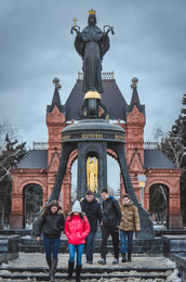 Monument to St. Catherine. / ***