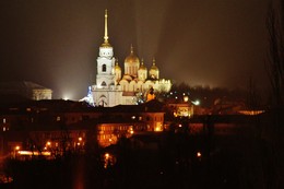 Vladimir. Assumption Cathedral / ***