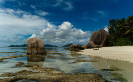 La Digue, Seyshell Islands / ***