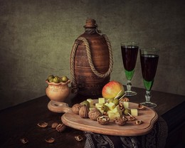 Still life with home-made wine / ***
