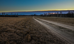 Earth and sky / ***