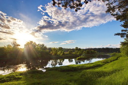 On the river / ***