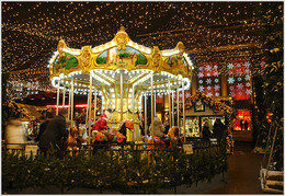 Christmas Carousel / ***