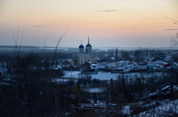 Evening in the village / ***