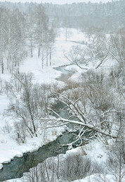 snow is falling... / ***