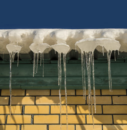 drops / ***