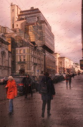Rain in the city / ***