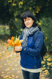 Autumn walk / ***