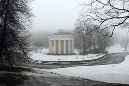 In Pavlovsk / ***