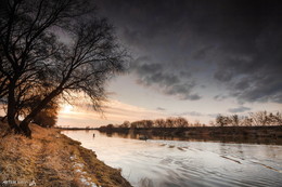Sunset on the Dnieper / ***