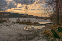 Spring Evening / ***